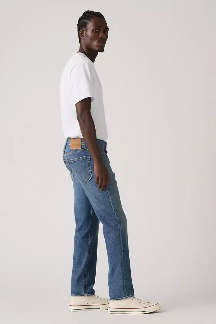502 Taper Fit Jeans