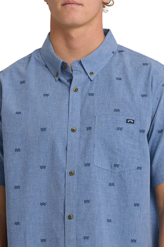 All Day Jacquard Short Sleeve Shirt - VBL