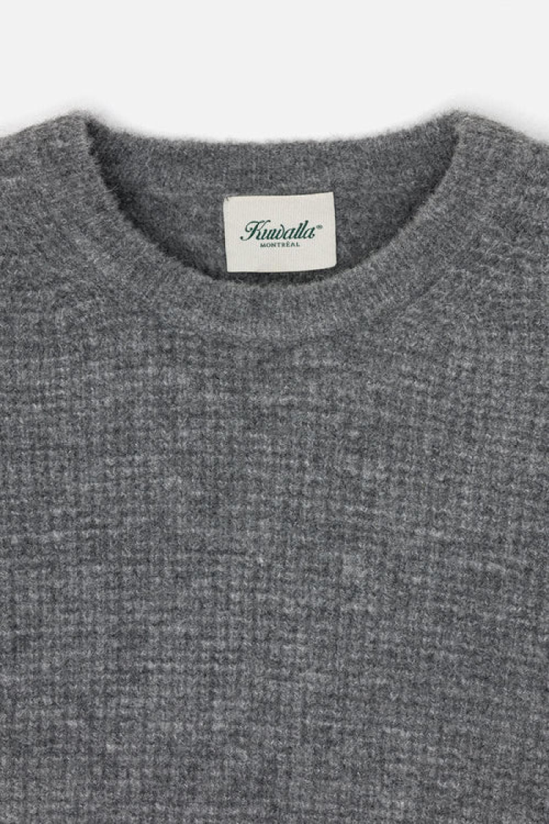 Brushed Knit Crew - GRY