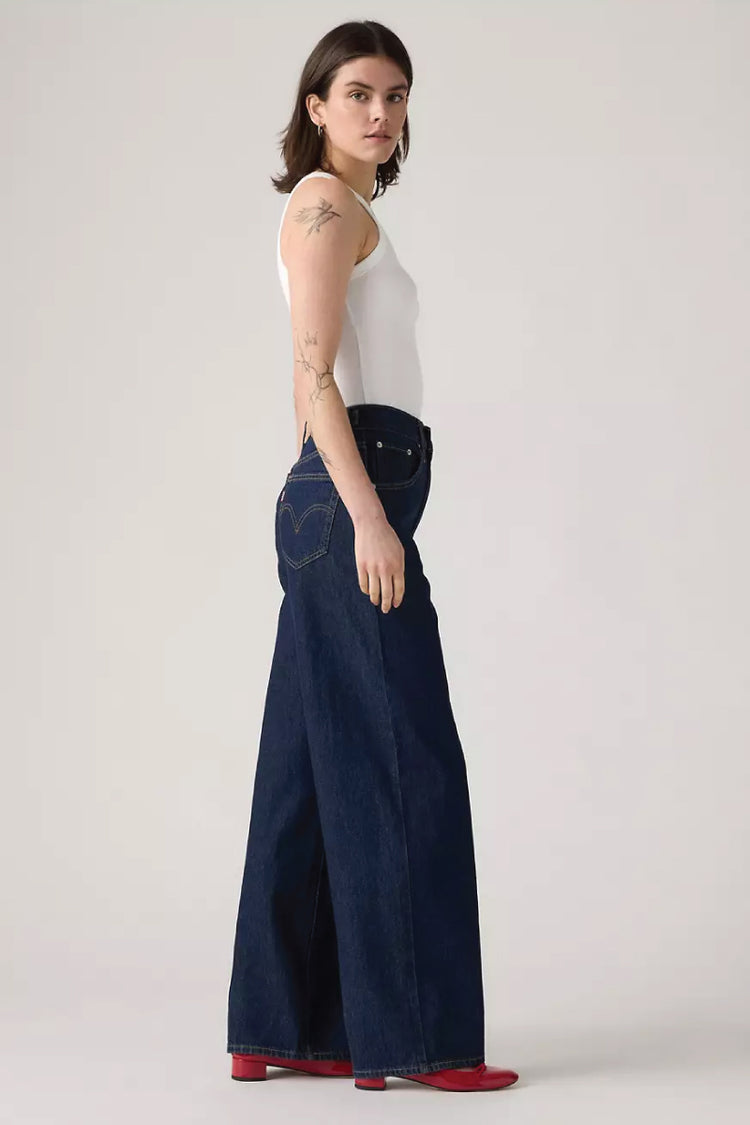 Cinch Baggy Adjustable Waist Jeans - 31