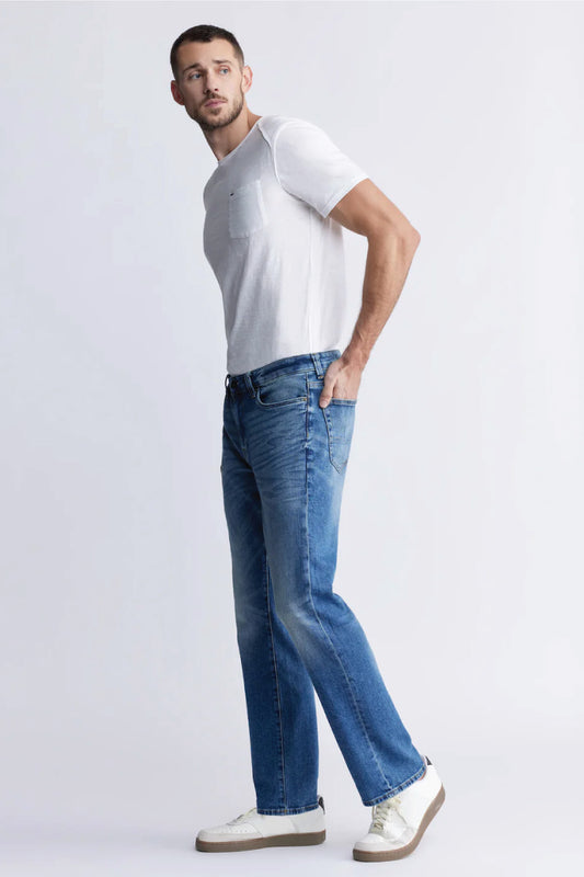 Driven Relaxed Fit Straight Jeans - 32