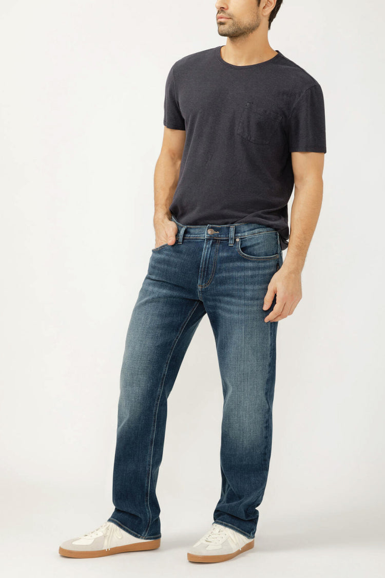 Grayson Classic Fit Straight Leg Jeans - 32