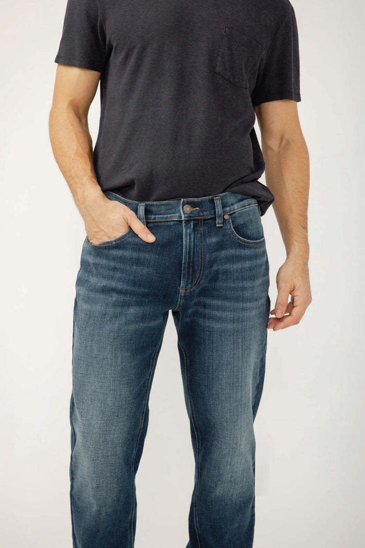 Grayson Classic Fit Straight Leg Jeans - 32