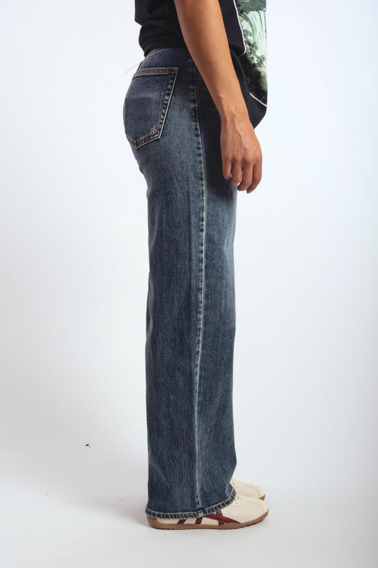 V-Front Wide Leg Jeans - 31