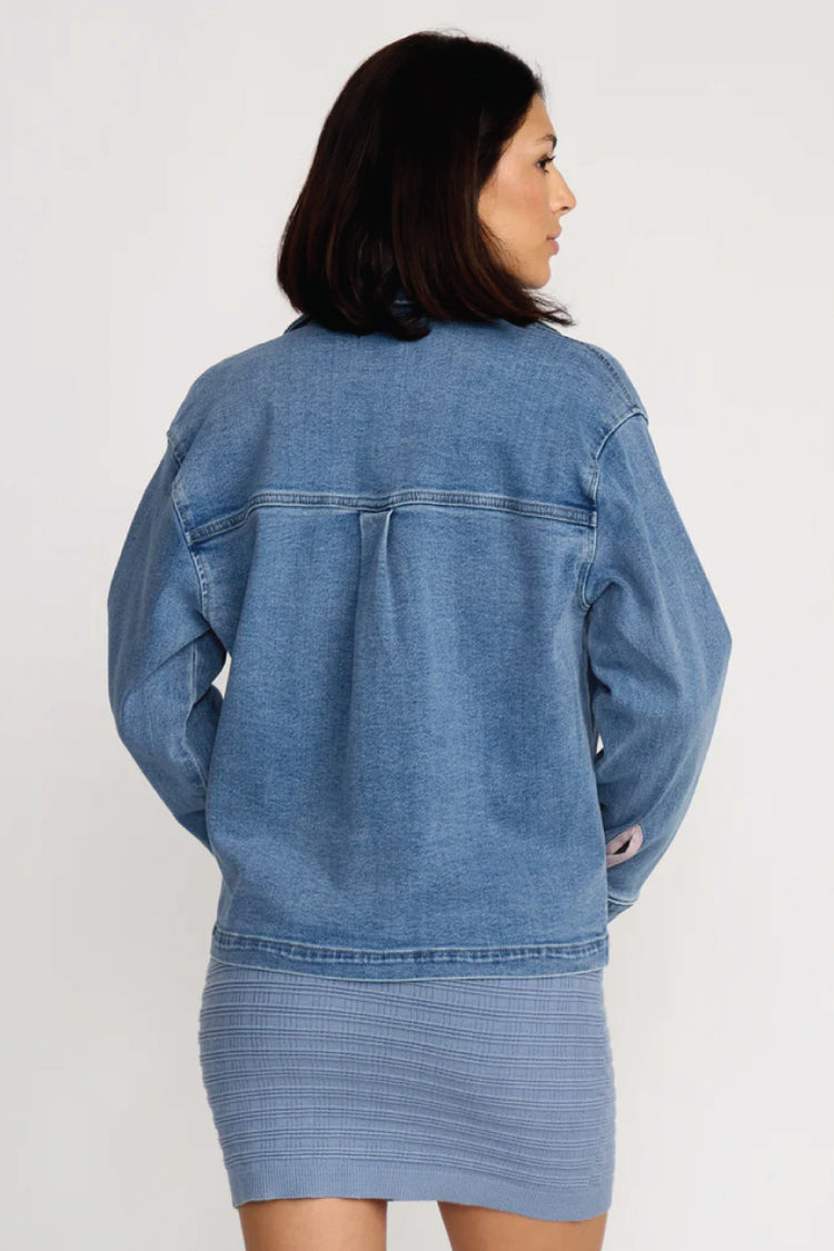 Stoned Boyfriend Shacket - DER