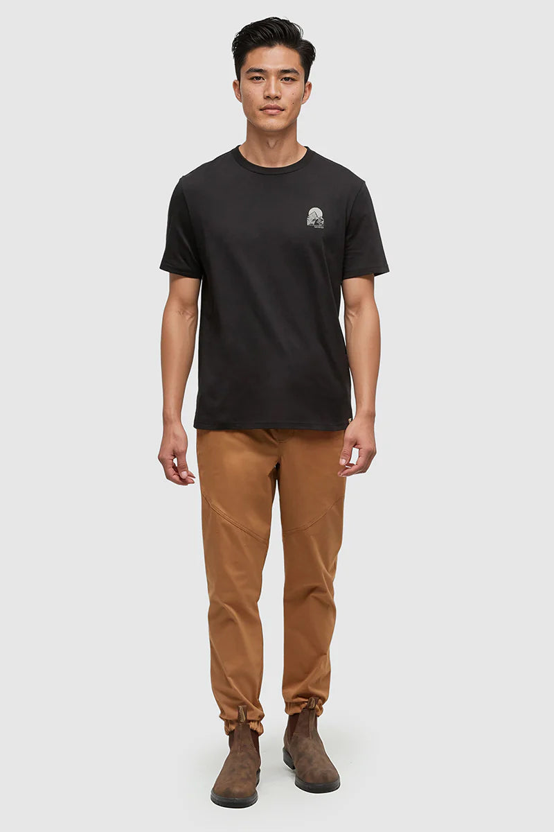 Summit Tee - BLK