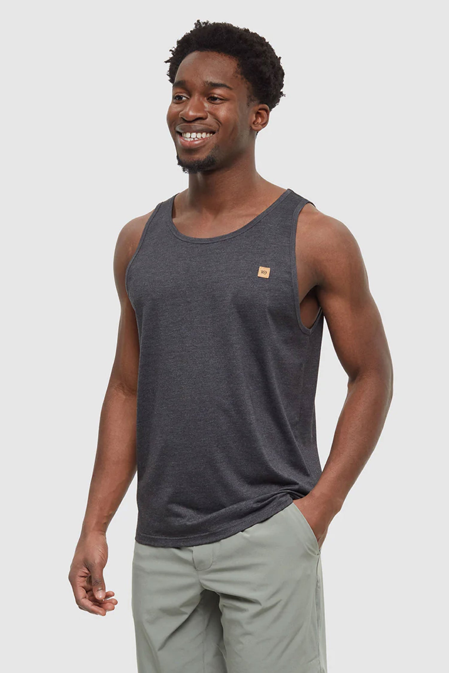 TreeBlend  Pender Tank - BLK
