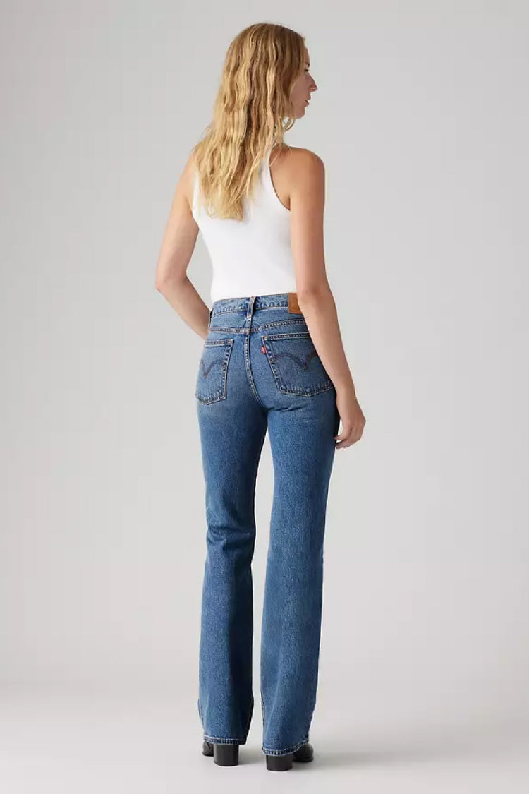 Wedgie Bootcut Jeans - 32