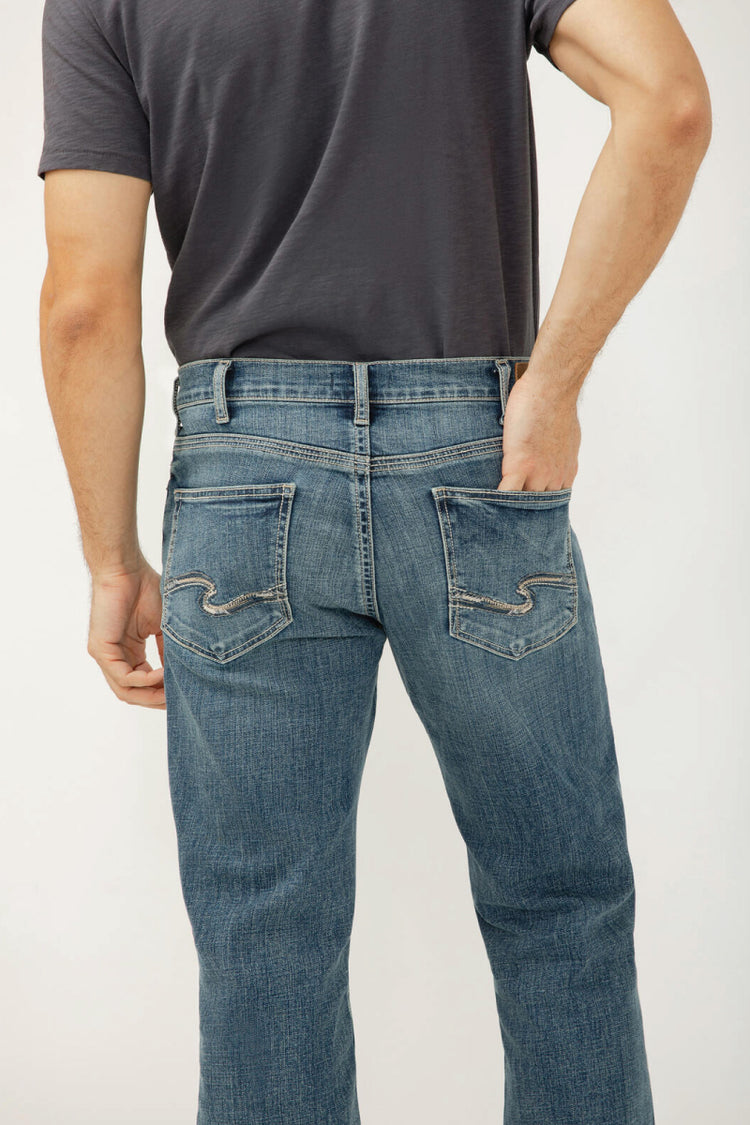 Zac Relaxed Fit Straight Leg Jeans - 32