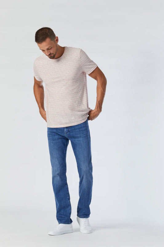Zach Straight Leg Jeans - 32