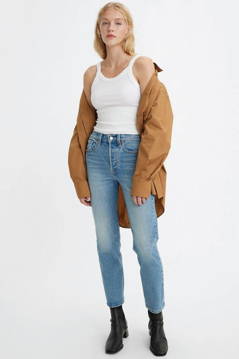 Wedgie fit light wash high sales rise jeans