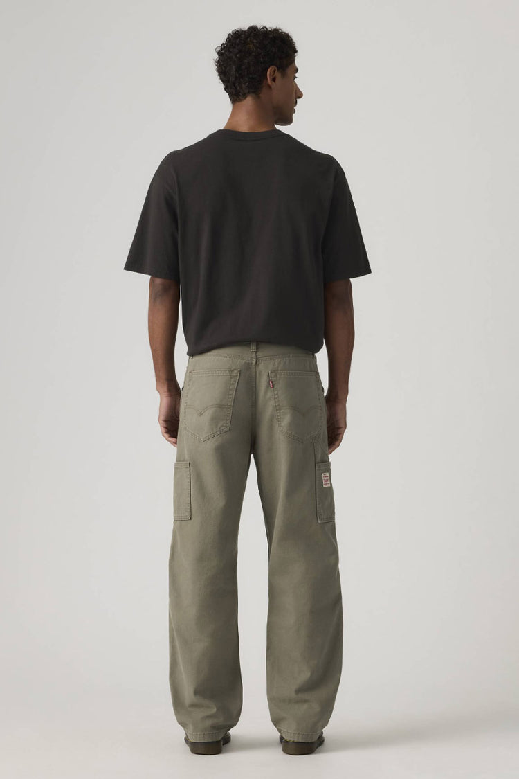 568 Loose Straight Carpenter Jeans - 32