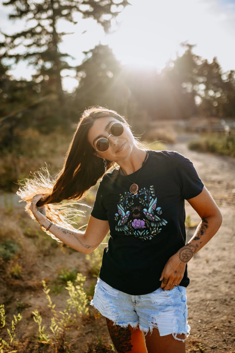 Cottage Hummingbird Tee - BKH