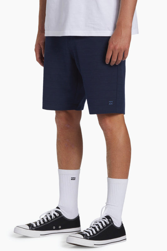 Crossfire Mid Submersible Shorts - NGT