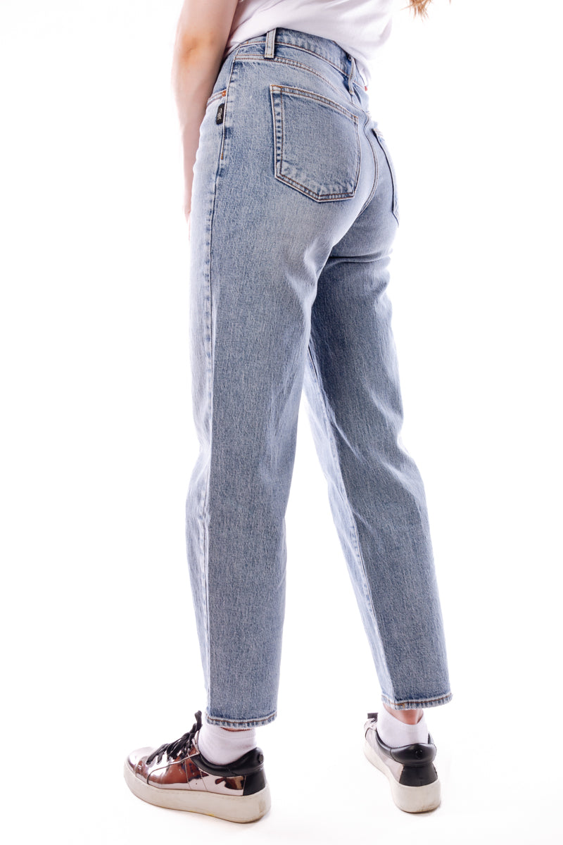 SILVER JEANS Women s Dad Jeans Below The Belt Indigo 31 30