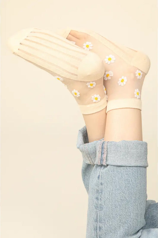Daisy Embroidered Mesh Socks - NUD