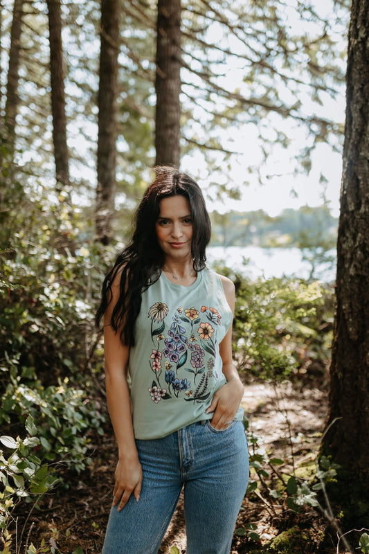 Flowers & Bees Muscle Tank - GRN
