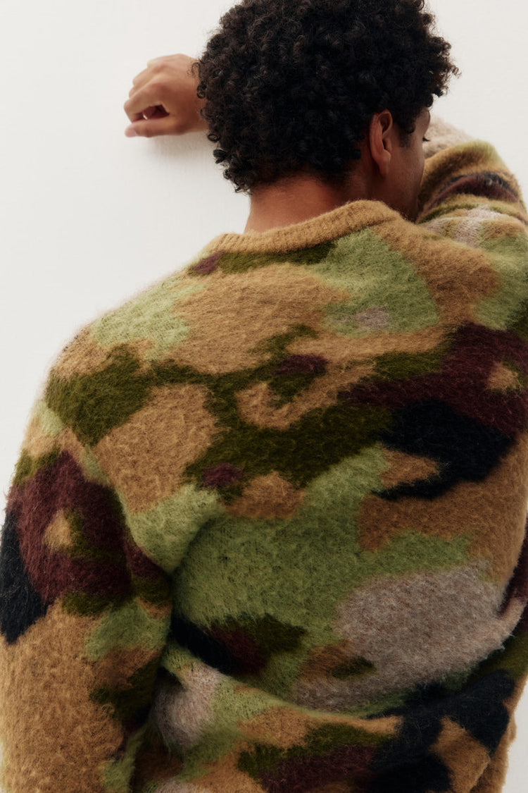 Furry Crew Sweater - CMO