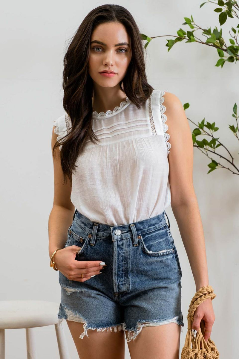 Lace Edge Top - WHT