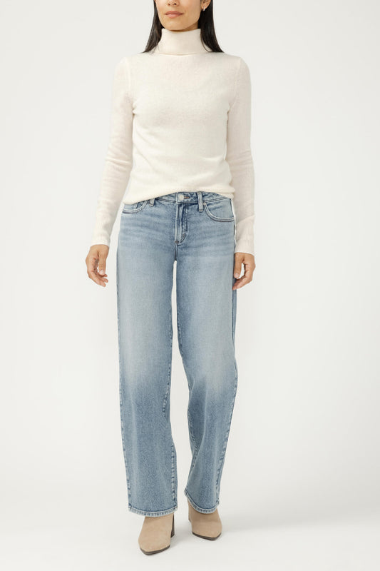Loose & Low Straight Jeans - 33