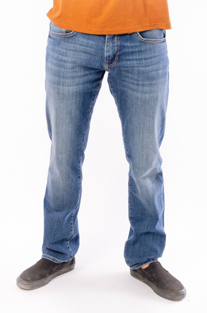 Marcus Slim Straight Jeans - 32