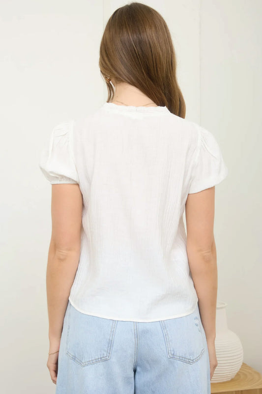Scallop Lace Puff Top - WHT