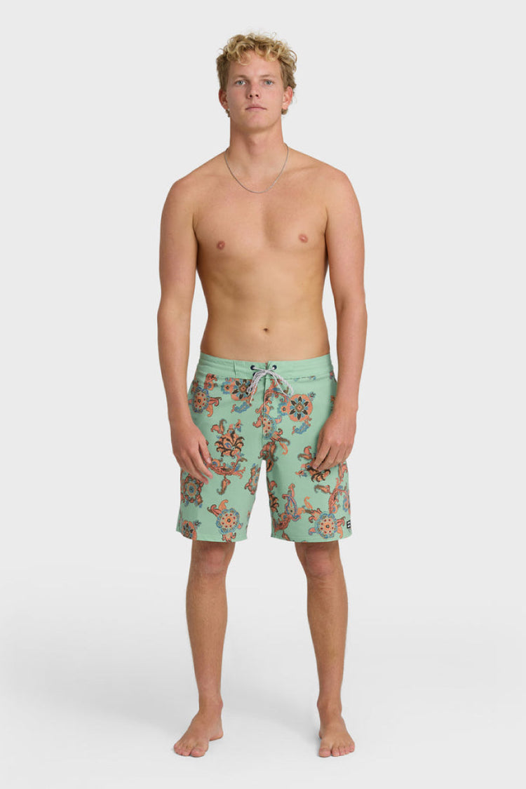 Sundays Lo Tide Boardshorts - GGN
