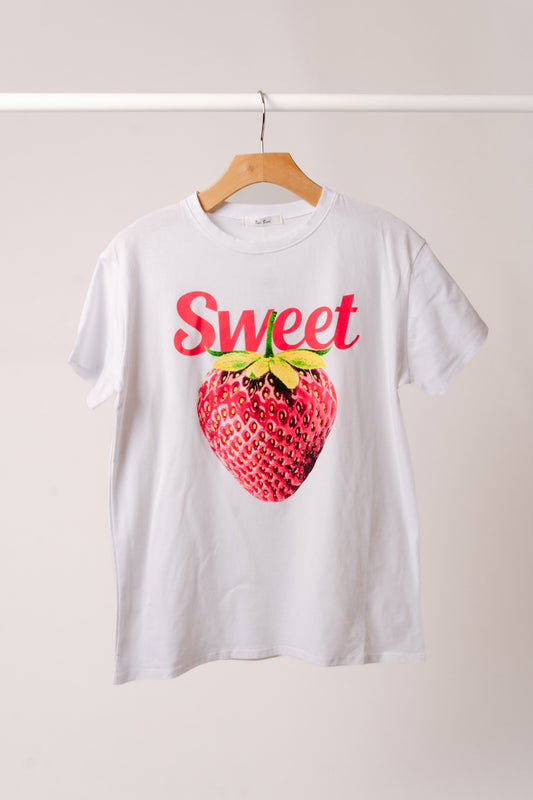 Sweet Strawberry Tee - WHT