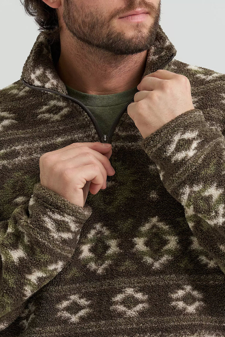 Hay Away Sherpa Quarter Zip - BLK