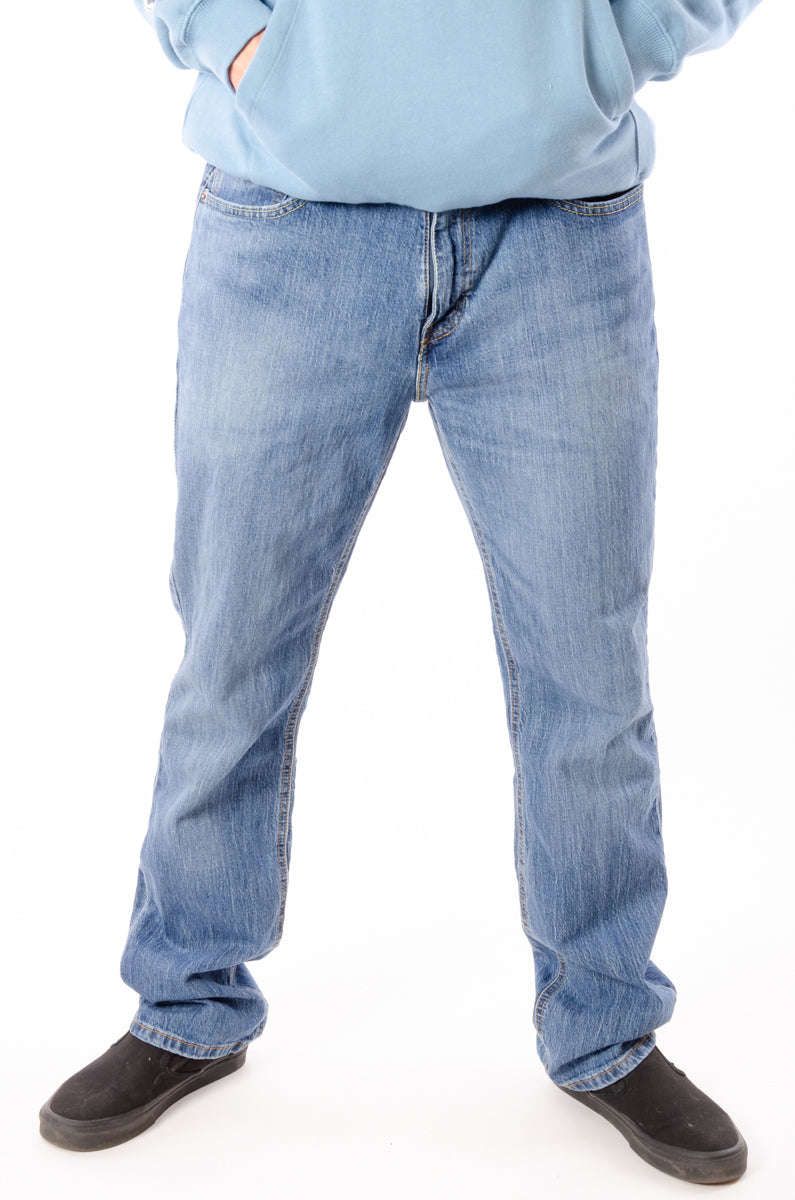 541  Athletic Taper Jeans