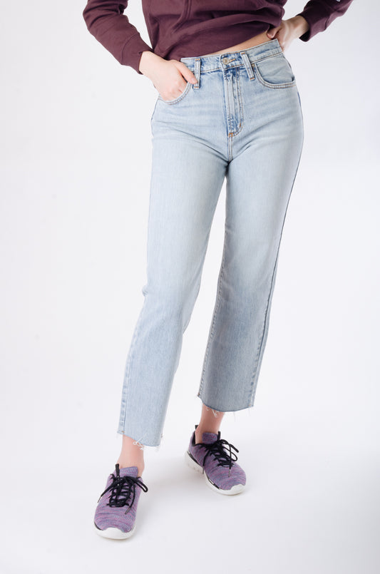 Highly Desirable Straight Leg Jeans - IND