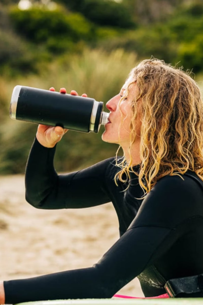 Yeti Rambler 26 oz Bottle with Chug Cap - Black