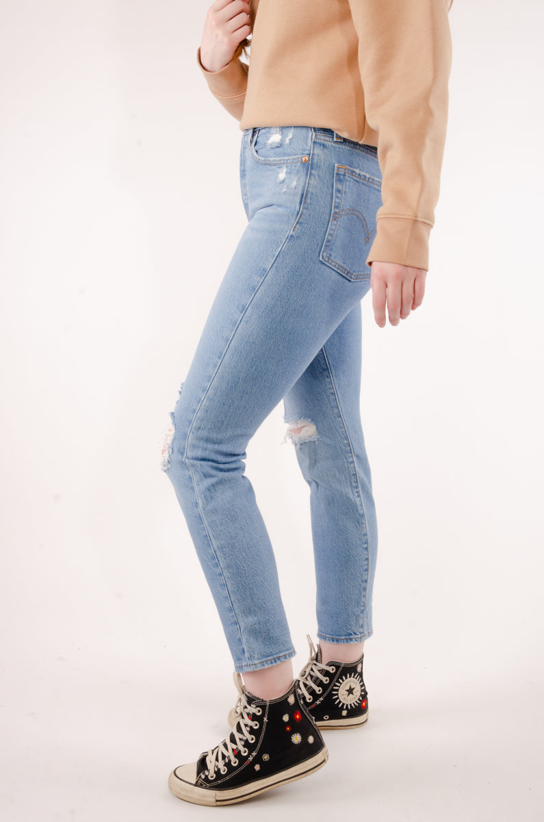 Wedgie Fit Ankle Jeans